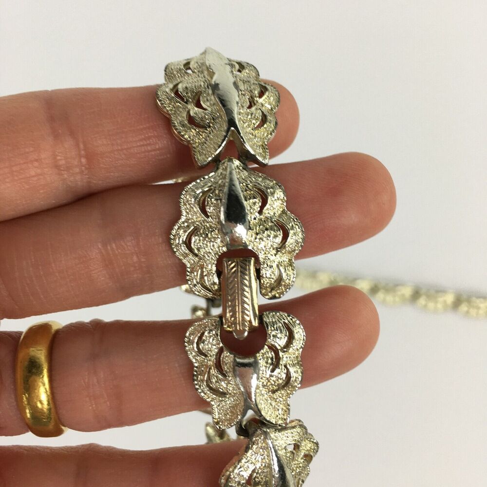 Vintage Coro Signed Silver Tone Swirls Statement Necklace and Bracelet Set of 2 - Picture 15 of 16